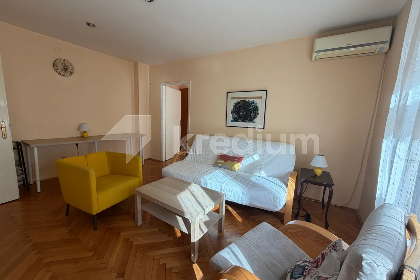 Vojvode Milenka | Svetao stan sa balkonom| Odmah useljiv